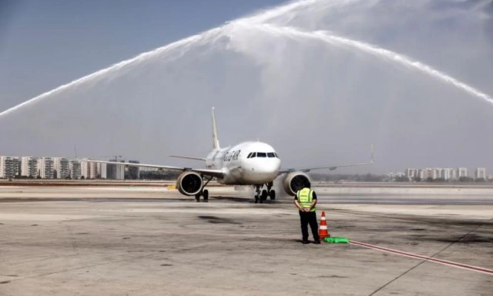 Ισραήλ: Αφιξη της πρώτης πτήσης EgyptAir ύστερα από δεκαετίες